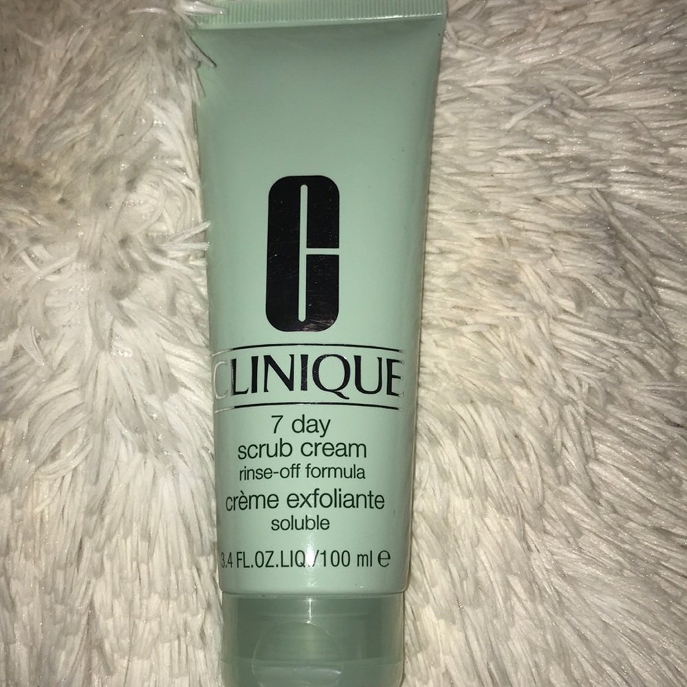 Clinique 7 Day Scrub Cream